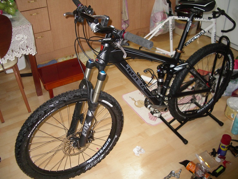 잔차1.jpg : TREK FUEL EX08판매