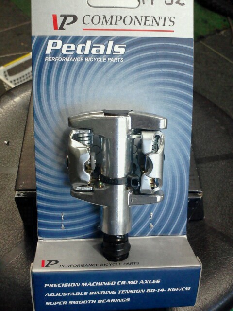 Pedal.jpg : 페달 팝니다 VP M32 신품 15,000원